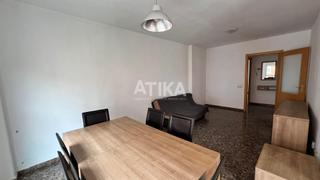 Rent Flat in Sant Rafael. Piso amplio y luminoso en alquiler en ontinyent
