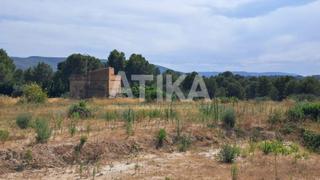 Finca rústica a El Llombo. Parcela urbana  urbanizada, con condición de solar, ontinyent