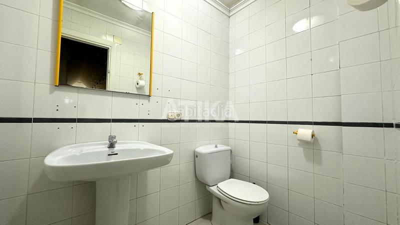 Foto c777af7f-a245-4ac6-accb-f397db90b64d. Rent business premise in Sant Josep-Zona Hospital Ontinyent