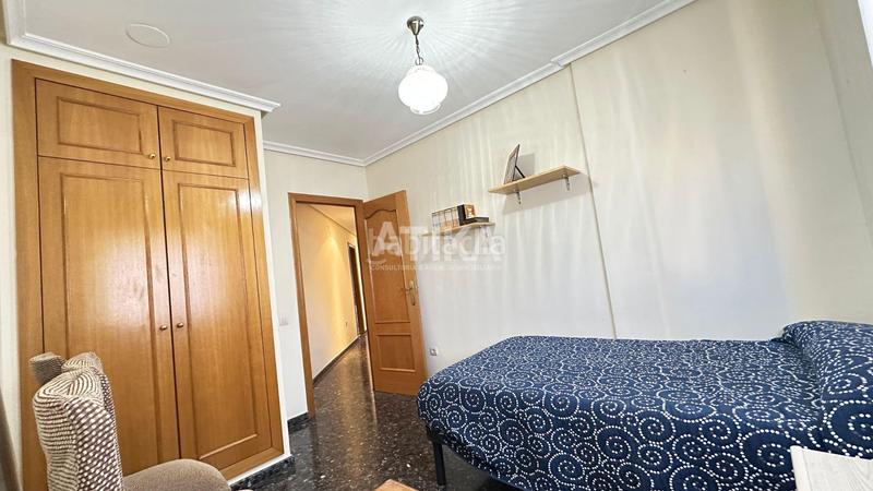 Foto 19c4aee5-4fea-4a05-a782-a02329a60295. Pis amb aparcament a Albaida