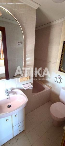 Foto 070649be-c011-486a-aa7e-2e518b4607df. Chalet fantástico chalet a la venta en Centro Ontinyent