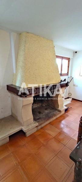 Foto 5acd9ec7-fa3b-4f5b-bba4-60232626d3c7. Chalet fantástico chalet a la venta en Centro Ontinyent