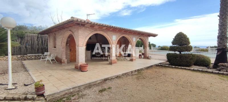 Foto 60f0f826-4681-409e-9a8c-b63d80dba0bf. Chalet fantástico chalet a la venta en Centro Ontinyent