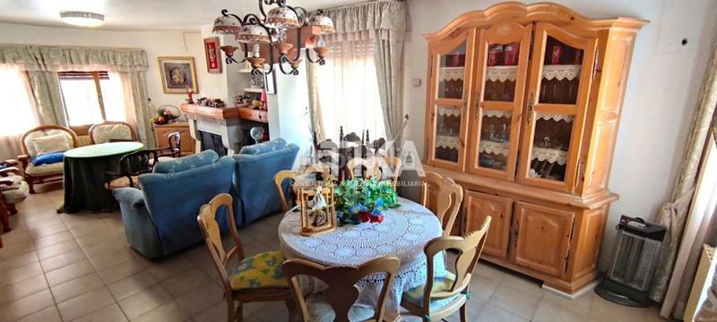 Foto 668e99ab-84b0-466d-99ba-7b033b3bff61. Chalet fantástico chalet a la venta en Centro Ontinyent