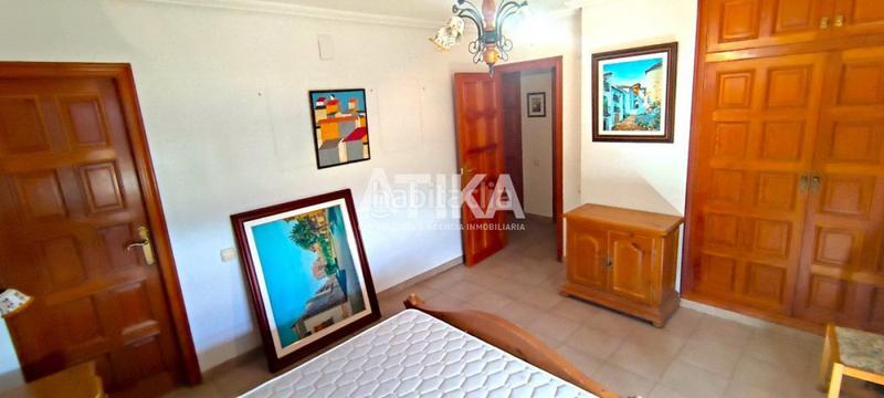 Foto c50fea3f-2d9d-47ff-8d80-af4fa61c6e2a. Chalet fantástico chalet a la venta en Centro Ontinyent