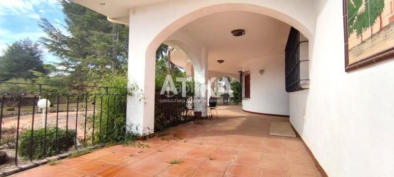 Foto c7117132-dfe8-49fd-84c7-e31b4cb2e809. Chalet fantástico chalet a la venta en Centro Ontinyent