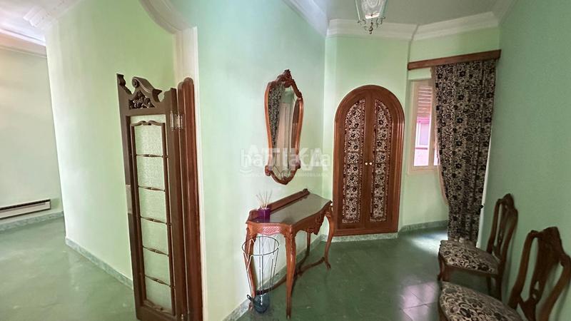 Foto a05a3673-c54a-4a90-8a28-cb9249354f59. Piso espaciosa vivienda en venta en el Centro en Centro Ontinyent