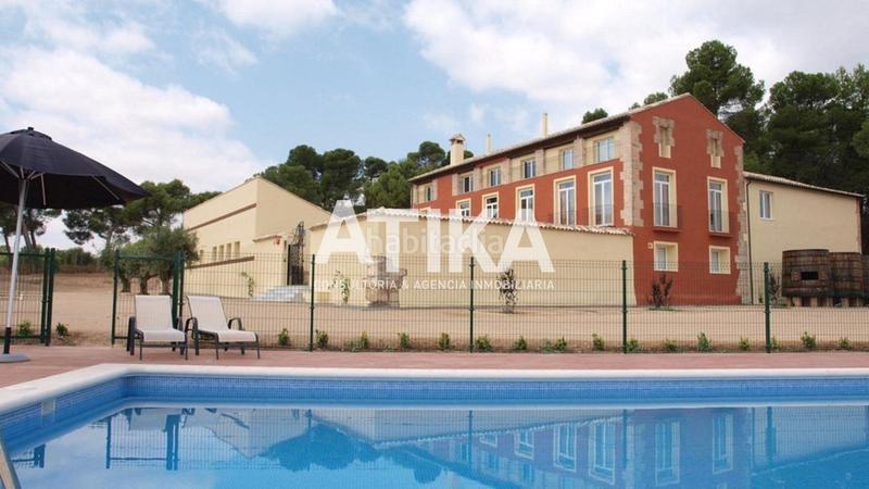Foto acf0a0d8-41f8-4e94-81b7-f530fb0e98b9. Lloguer masia amb calefacció aparcament piscina a Ontinyent