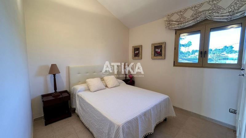 Foto 844572b7-c75e-4443-b25c-1cacc1123ac0. Chalet con riscaldamento parcheggio piscina in Centro Ontinyent