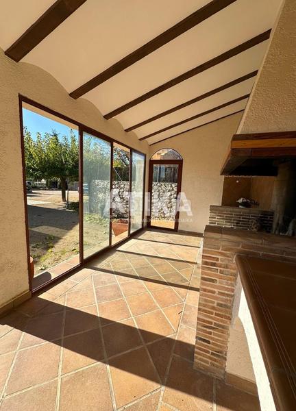 Foto bca3bd2b-82e2-4e6f-8b1c-3a26a1b2fff4. Chalet con riscaldamento parcheggio piscina in Centro Ontinyent