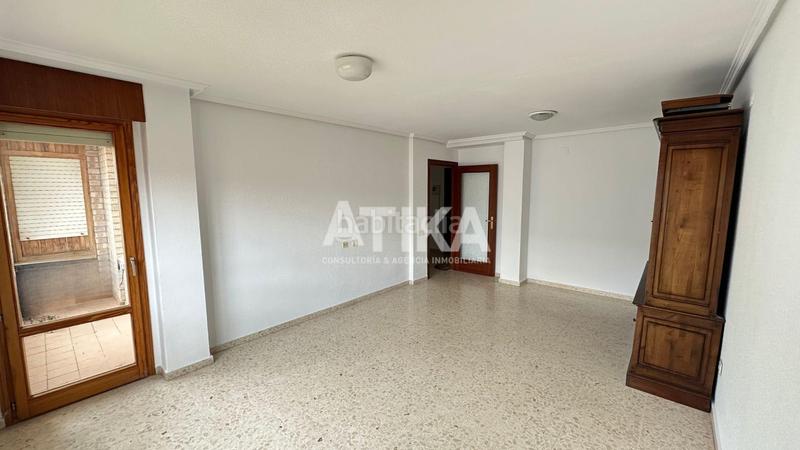 Foto 1f2038b6-c2e7-439f-b199-67f68a68062d. Piso  en venta con excelente ubicación en Sant Josep-Zona Hospital Ontinyent