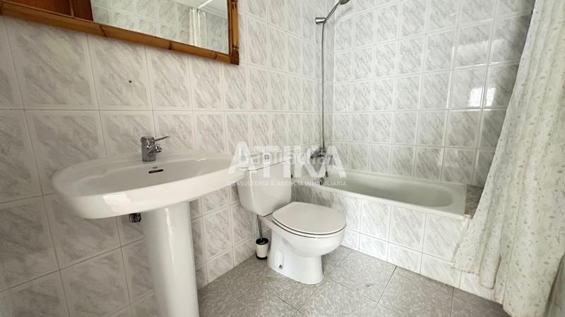 Foto a3928cc3-9c32-44c0-918a-8ef445327419. Piso  en venta con excelente ubicación en Sant Josep-Zona Hospital Ontinyent