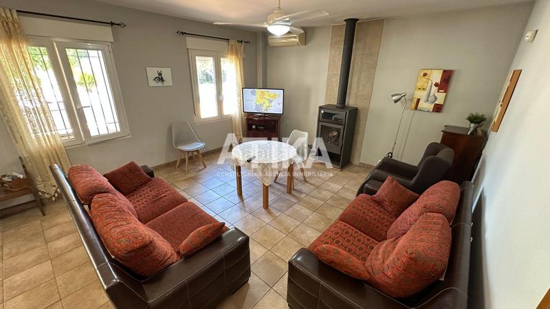 Foto 3c2cc753-0b7f-48e4-b0c3-d4e6d1198fd1. Chalet fantástico chalet a la venta ! en Sant Josep-Zona Hospital Ontinyent