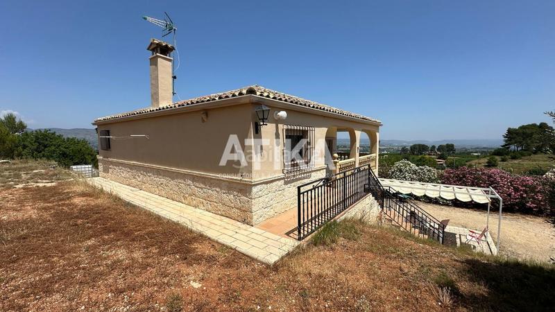 Foto 21aaa94e-15d8-4d3f-a289-0c06076af3ac. Chalet con parcheggio in Sant Josep-Zona Hospital Ontinyent