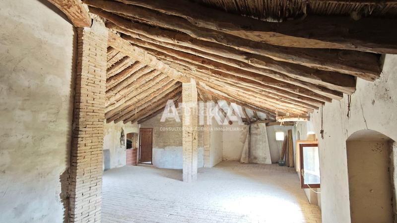 Foto 73b16cc8-e432-4e7a-8169-a0fe0eef6ede. Masía  para reformar en ontinyent en Agullent