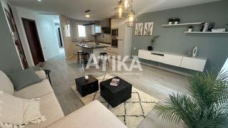 Pis a Centro. Piso en primera planta con terraza privada , en venta  en ontiny