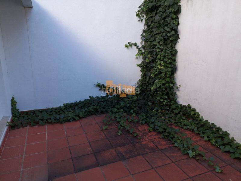 Foto 9a1a06df-a2fa-43bb-9fde-2b50f646eeca. Rent business premise in Centro Ontinyent