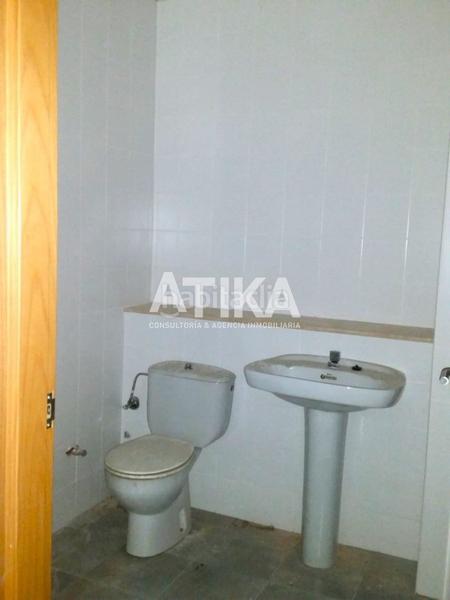 Foto 9c9d78df-2cca-4d2a-b546-6b54b6f26588. Lloguer local comercial a Sant Josep-Zona Hospital Ontinyent