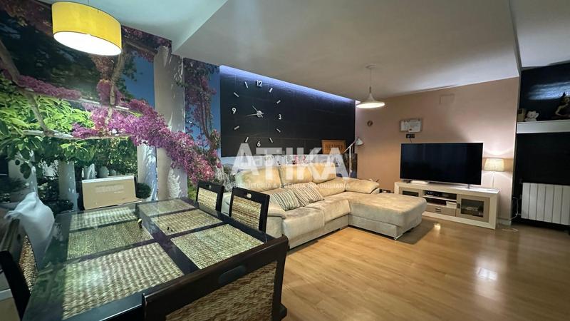 Foto 0eeaae3c-7bd6-40ad-b111-33e12ab98b64. Flat with heating in Centro Ontinyent