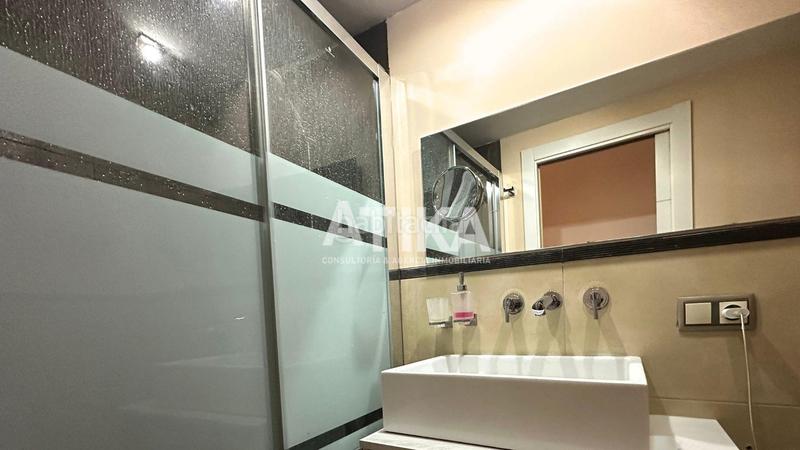 Foto a875b0cc-448c-4523-bcb5-9b648a367cf0. Flat with heating in Centro Ontinyent