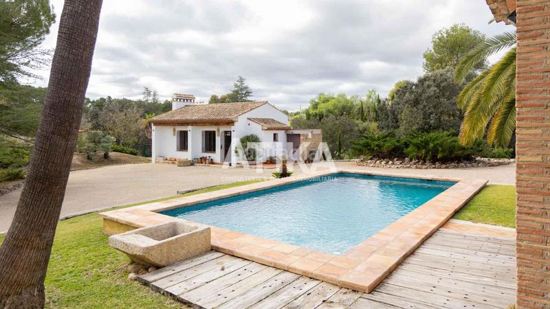 Foto 2cadba85-46f7-424d-bad7-83ff1799badf. Chalet mit heizung parking pool in Santa Ana Ontinyent