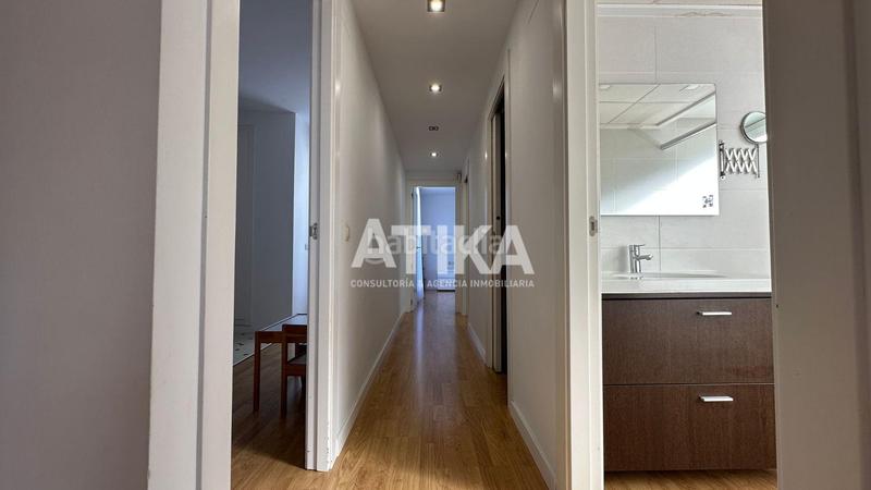 Foto 446de82a-1929-4c4e-8ea8-9cbad2ba5d82. Àtic amb calefacció aparcament a Sant Josep-Zona Hospital Ontinyent