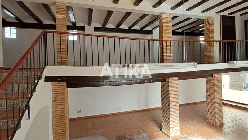 Foto c4cebdda-0302-43c5-b27d-7ee303d5dde6. Alquiler local comercial  en alquiler en Ontinyent