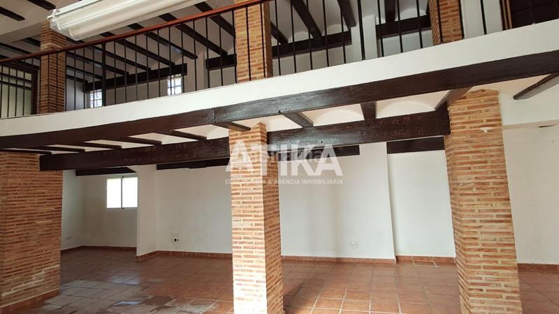 Foto b255d16b-a73a-4c17-a09a-1d24f5064493. Rent business premise in Centro Ontinyent