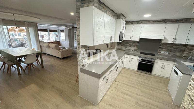 Foto 27e2c7fc-d24b-4540-b944-410b60db9b3b. Flat with heating in Centro Ontinyent