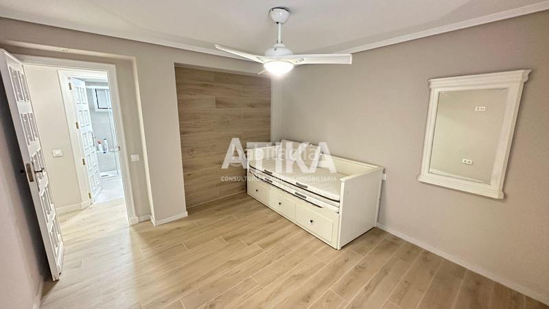 Foto bf4af55c-f4fa-42fe-a2d7-2b9376ee064b. Flat with heating in Centro Ontinyent