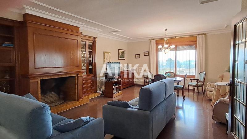 Foto 7a25a771-f518-46f6-9727-28bbe92f2ac1. Chalet precioso chalet en venta con impresionantes vistas a la montaña en Ontinyent