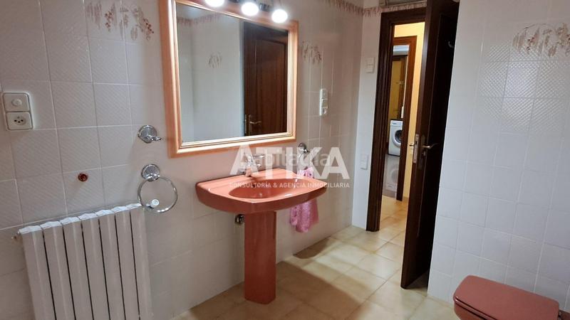 Foto c5bc1167-dc0f-4942-a9d8-273e22d67670. Chalet con riscaldamento parcheggio piscina in Santa Ana Ontinyent