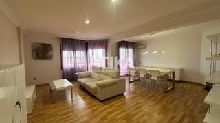 Miete Etagenwohnung in Centro. Piso alquiler en zona tranquila  ontinyent