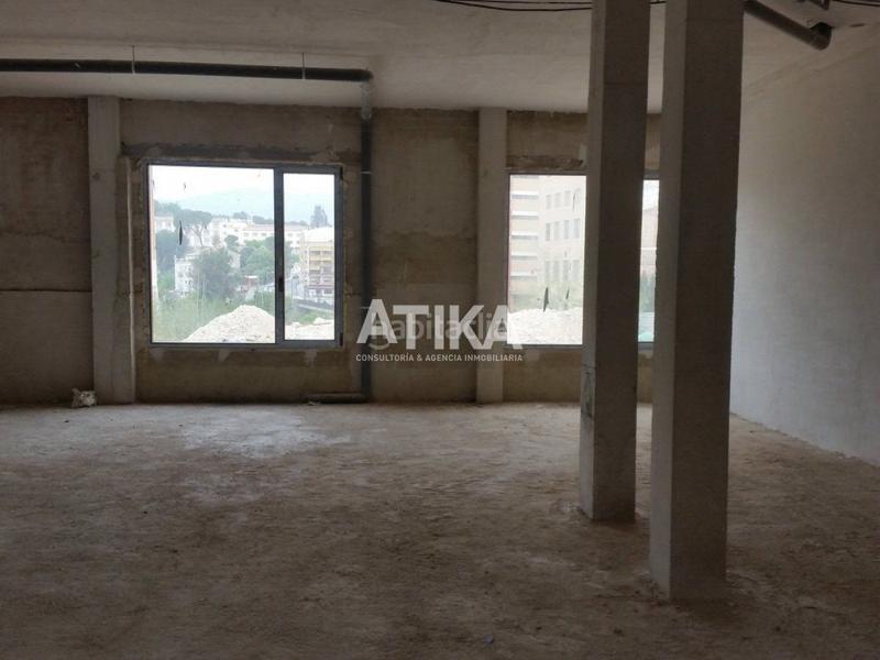 Foto b28c40b3-ba8c-4d36-92e3-e091c2f42d65. Rent business premise in Centro Ontinyent