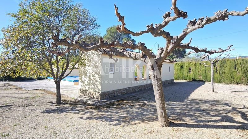 Foto e9bf6fbc-d77e-487b-954c-41fe9828ae74. Xalet amb calefacció piscina a Santa Ana Ontinyent