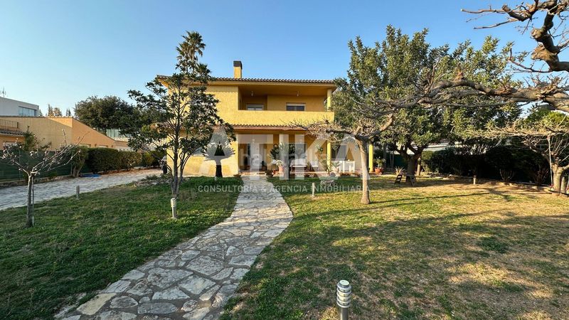 Foto 864a68ce-0b61-4434-9d50-37dc64fb101d. Xalet amb calefacció a El Pilar Ontinyent