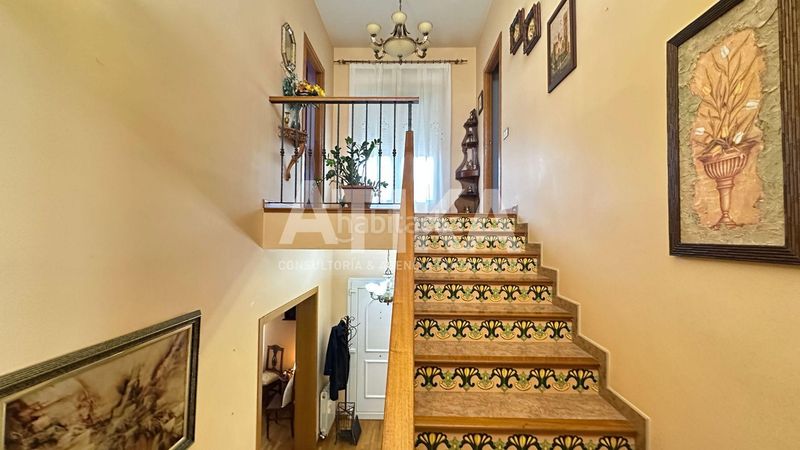 Foto dd9eb256-8852-4cdf-8a50-359eea00f45a. Xalet amb calefacció a El Pilar Ontinyent