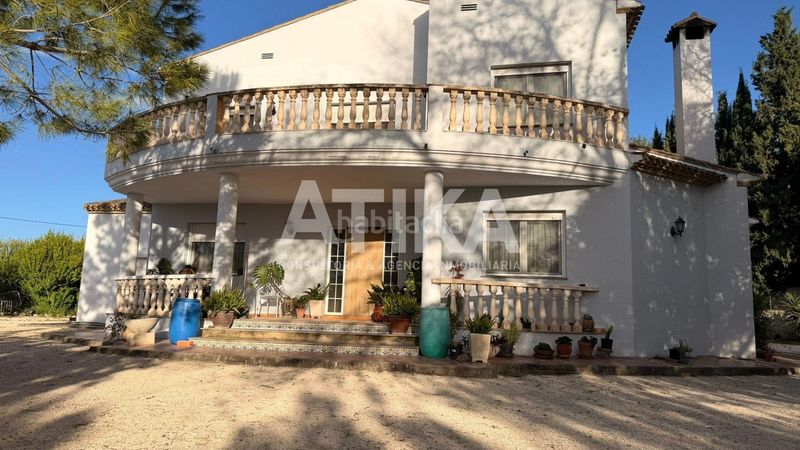 Foto 1a28f743-dee3-4c99-80dd-4f8354d4f19e. Xalet amb calefacció aparcament a Sant Josep-Zona Hospital Ontinyent