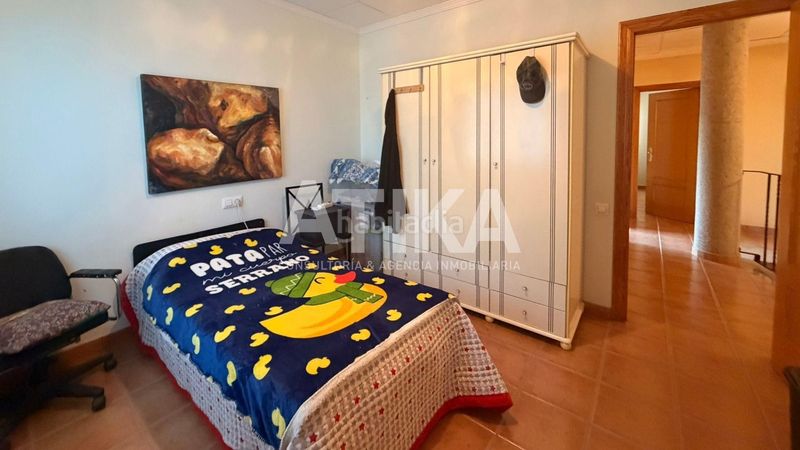 Foto 787ade76-5080-4d88-bd35-55ade69a765d. Xalet amb calefacció aparcament a Sant Josep-Zona Hospital Ontinyent