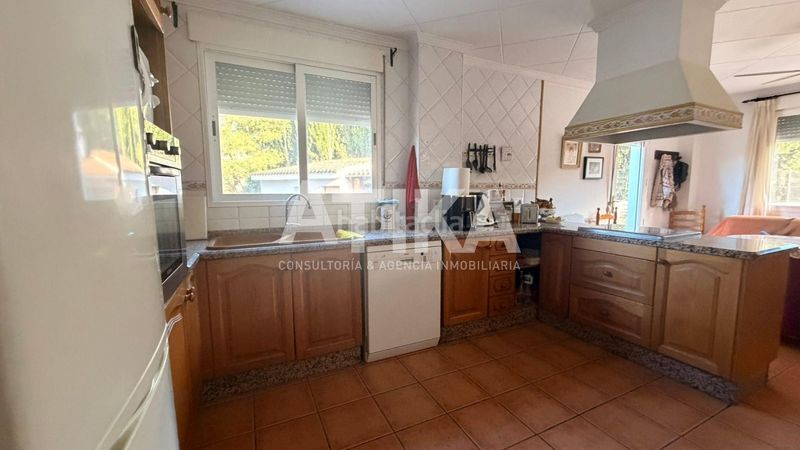 Foto b6de8c57-fd01-4272-967a-46249064eecd. Xalet amb calefacció aparcament a Sant Josep-Zona Hospital Ontinyent