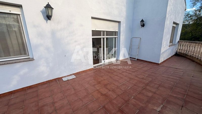 Foto f3429dbc-0cfb-4585-a8f1-b900edf72b1a. Xalet amb calefacció aparcament a Sant Josep-Zona Hospital Ontinyent