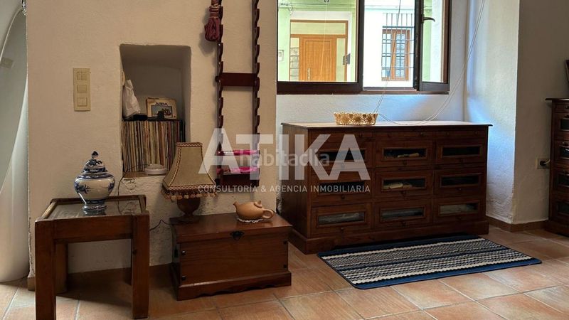 Foto 5213c871-e2f6-44dc-9e3f-a053baf5d121. Casa amb aparcament a Centro Ontinyent