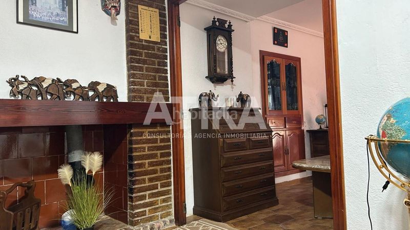 Foto 5534327c-c53b-4c02-bfad-aab2066a4974. Casa amb aparcament a Centro Ontinyent