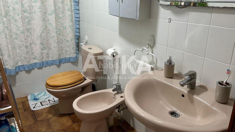 Foto a4b9f53a-dc17-420f-9e50-0ad724909cd1. Casa amb aparcament a Centro Ontinyent