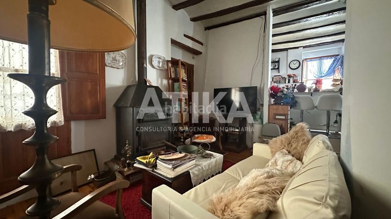 Foto 781154a5-b931-4f94-848a-ce245a74da39. Casa amb calefacció a Centro Ontinyent