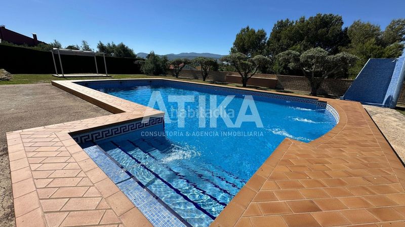 Foto 4e7c3015-415a-4a6b-bcfe-e3d7bde2a958. Xalet amb calefacció aparcament piscina a Agullent