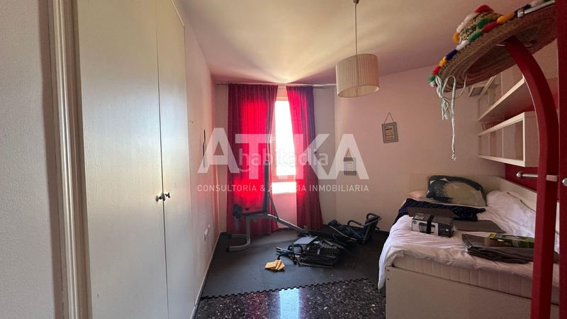 Foto 25a6896d-f47f-4fde-9fcd-e88fcbd6fe7e. Pis amb aparcament a Centro Ontinyent