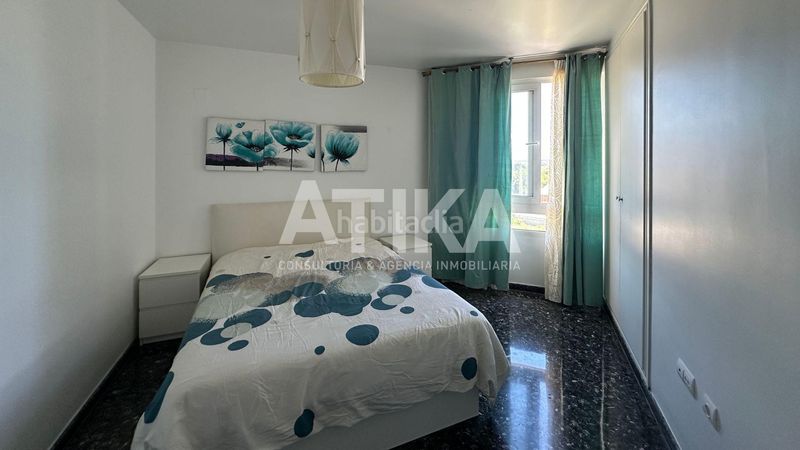 Foto a3650d63-cef2-4391-9a6b-3f45c6cc6308. Pis amb aparcament a Centro Ontinyent