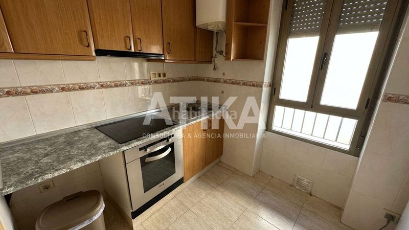Foto b6aab1f9-89f9-4bd1-8aef-7d1c1ba4d0a9. Pis a Centro Ontinyent