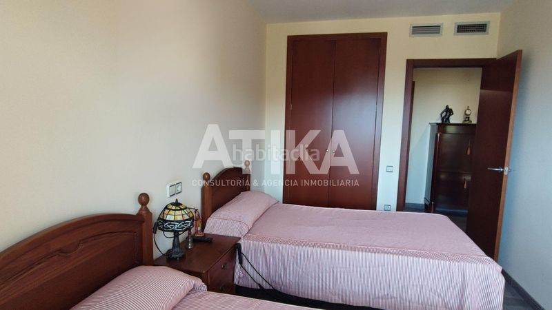 Foto dc23736d-54c8-4738-b366-0a0d6a3f8222. Pis amb aparcament a Sant Josep-Zona Hospital Ontinyent